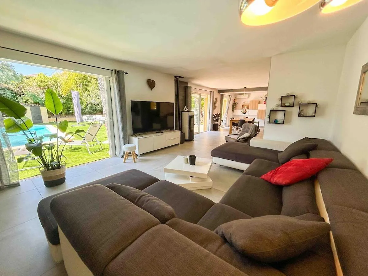 Villa Maison Spacieuse Avec Piscine A Sanary-Sur-Mer