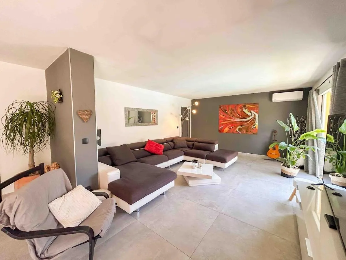 Maison Spacieuse Avec Piscine A Sanary-Sur-Mer 0*,  Francja